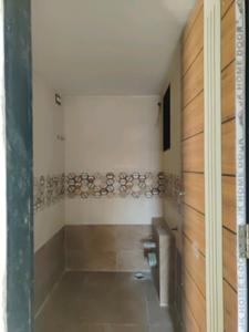 Common Bathroom Image of 600 Sq.ft 1 BHK Apartment / Flat for sale in Excellence Residency, Makane Kapase Mumbai for Rs. 1850000