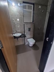 Bathroom Image of 1350 Sq.ft 3 BHK Apartment / Flat for sale in Kothrud Pune for Rs. 17000000