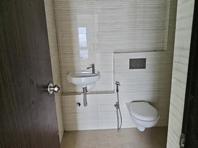 Image of 1200 Sq.ft 3 BHK Apartment / Flat for rent in Hubtown Rising City, Ghatkopar East, Mumbai for Rs. 75000