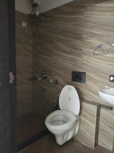 Bedroom Two Image of 800 Sq.ft 2 BHK Apartment / Flat for rent in Royal Oasis, Malad West Mumbai for Rs. 49000