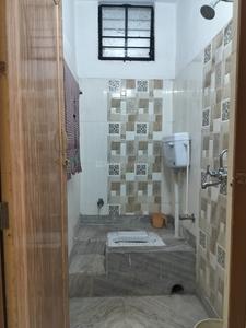 Bathroom Image of 1200 Sq.ft 3 BHK Apartment / Flat for sale in Airport Gate no. 1 Kolkata for Rs. 4050000