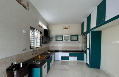 Kitchen Image of 600 Sq.ft 1 BHK Independent House for sale in Singaperumal Koil Chennai for Rs. 3000000