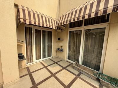 Balcony Image of 4500 Sq.ft 4 BHK Penthouse for sale in Amrapali Silicon City, Sector 76 Noida for Rs. 50000000