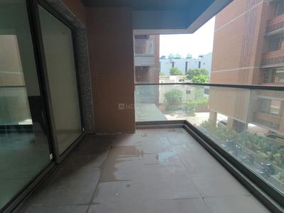 Balcony Image of 3300 Sq.ft 4 BHK Apartment / Flat for sale in Vastrapur Ahmedabad for Rs. 36000000