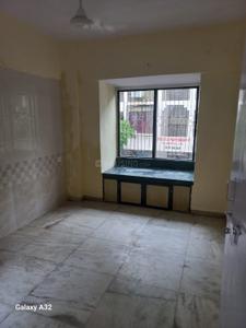 1 BHK Unfurnished Flat