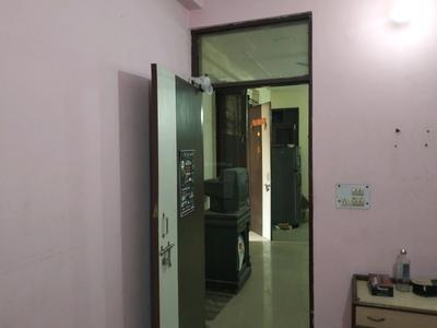 Bedroom Image of 540 Sq.ft 2 BHK Builder Floor for rent in Mayur Vihar Phase 1 New Delhi for Rs. 20000