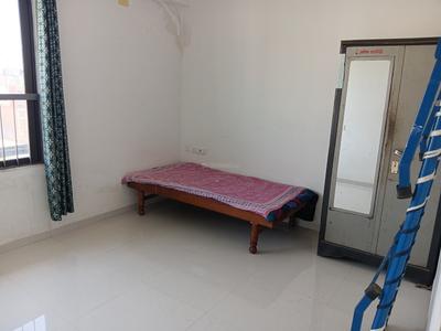 Bedroom Image of 1200 Sq.ft 3 BHK Apartment / Flat for rent in Dev Prime, Chandkheda Ahmedabad for Rs. 30000
