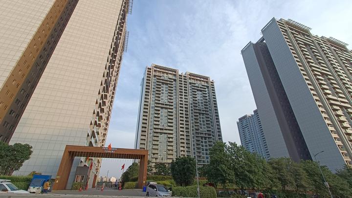 Panchshil Towers Main Image 1