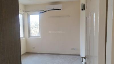 Bedroom Image of 2000 Sq.ft 3 BHK Apartment / Flat for rent in Emaar Emerald Hill, Sector 65 Gurgaon for Rs. 48000