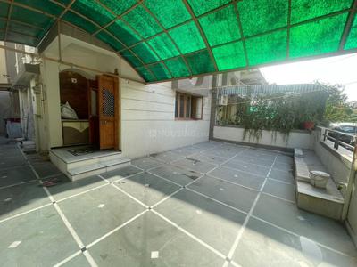 Balcony Image of 2500 Sq.ft 3 BHK Villa for rent in Motera Ahmedabad for Rs. 30000