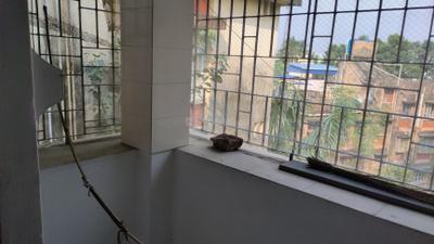 Image of 750 Sq.ft 2 BHK Apartment / Flat for sale in Golf Green, Kolkata for Rs. 3350000