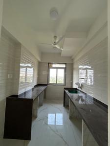 Kitchen Image of 950 Sq.ft 3 BHK Apartment / Flat for rent in Shamiana Apartments, Vile Parle West Mumbai for Rs. 110000
