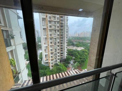 Balcony Image of 1600 Sq.ft 3 BHK Apartment / Flat for rent in Lodha Luxuria Priva, Thane West Thane for Rs. 75000