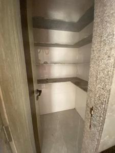 Bathroom Image of 1300 Sq.ft 2 BHK Apartment / Flat for rent in Roongta Green Leaf, Vesu Surat for Rs. 21000