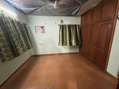 Bedroom Image of 1250 Sq.ft 3 BHK Apartment / Flat for rent in Merces Goa for Rs. 30000