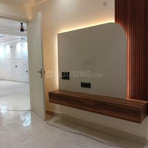 Bedroom Image of 2250 Sq.ft 4 BHK Builder Floor for sale in Emerald Crest 1, Sector 107 Noida for Rs. 13500000