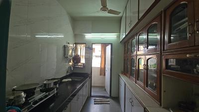 Kitchen Image of 972 Sq.ft 2 BHK Apartment / Flat for sale in Paldi Ahmedabad for Rs. 8500000