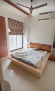 Bedroom Image of 1515 Sq.ft 3 BHK Apartment / Flat for rent in Krishna Swastik Homes, Adajan Surat for Rs. 25000