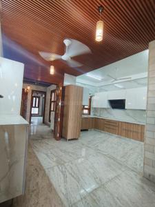 Bathroom Image of 2700 Sq.ft 3 BHK Builder Floor for rent in Sukhdev Vihar New Delhi for Rs. 110000