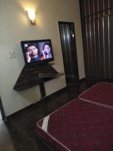 Bedroom Image of 1500 Sq.ft 2 BHK Apartment / Flat for rent in Unitech South City Heights, Sector 41 Gurgaon for Rs. 70000