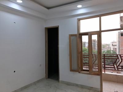 Bedroom Image of 1050 Sq.ft 2 BHK Apartment / Flat for sale in Sector 73 Noida for Rs. 3700000