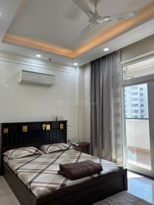 Bedroom Image of 4874 Sq.ft 4 BHK Apartment / Flat for rent in Parx Laureate, Sector 108 Noida for Rs. 150000