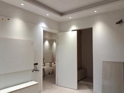 Bedroom Image of 1800 Sq.ft 3 BHK Builder Floor for sale in Paschim Vihar New Delhi for Rs. 36500000