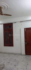 Bedroom Image of 1350 Sq.ft 3 BHK Builder Floor for rent in Noida Extension Greater Noida for Rs. 15000