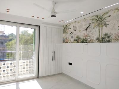 Bedroom Image of 1800 Sq.ft 3 BHK Apartment / Flat for sale in Vrindavan Apartment, Sector 6 Dwarka New Delhi for Rs. 28500000
