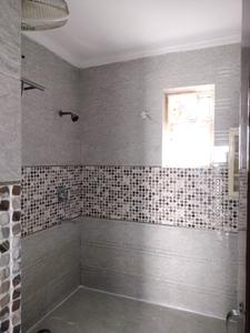 Common Bathroom Two Image of 1800 Sq.ft 3 BHK Apartment / Flat for sale in Park View Apartment, Sector 12 Dwarka New Delhi for Rs. 24800000