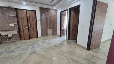 Bedroom Image of 1800 Sq.ft 3 BHK Apartment / Flat for rent in Vasant Kunj New Delhi for Rs. 80000