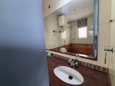 Bathroom Image of 5000 Sq.ft 9 BHK Independent House for sale in Vipul World, Sector 48 Gurgaon for Rs. 69500000
