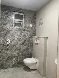 Common Bathroom Image of 1250 Sq.ft 3 BHK Apartment / Flat for sale in Vihaan Wardania, Noida Extension Greater Noida for Rs. 6499999