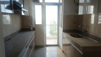 Kitchen Image of 1000 Sq.ft 2 BHK Apartment / Flat for sale in Emaar Emerald Estate, Sector 65 Gurgaon for Rs. 20500000