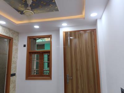 Bedroom Image of 550 Sq.ft 2 BHK Builder Floor for rent in Govindpuri New Delhi for Rs. 15000