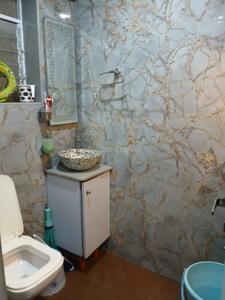 Bathroom Image of 696 Sq.ft 1 BHK Apartment / Flat for sale in Citymaker Hasan Ali, Masjid Bandar Mumbai for Rs. 16500000