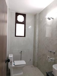 Common Bathroom Image of 2400 Sq.ft 4 BHK Apartment / Flat for rent in Management Apartments, Sector 5 Dwarka New Delhi for Rs. 63000