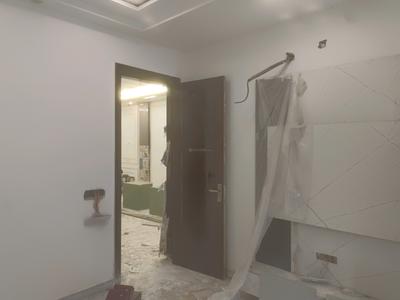 Bedroom Image of 1250 Sq.ft 3 BHK Builder Floor for sale in Sector 22 Rohini New Delhi for Rs. 10200000