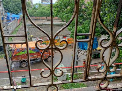 Balcony Image of 1000 Sq.ft 3 BHK Apartment / Flat for sale in South Dum Dum Kolkata for Rs. 8000000