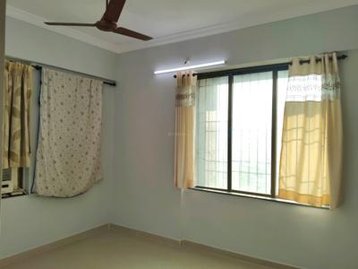 Bedroom Image of 981 Sq.ft 2 BHK Apartment / Flat for sale in Nirmal City Of Joy, Mulund West Mumbai for Rs. 18500000