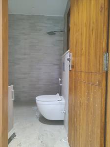 Common Bathroom Image of 2500 Sq.ft 4 BHK Builder Floor for sale in Sector 37 Faridabad for Rs. 27500000