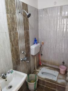 Bathroom Image of 650 Sq.ft 2 BHK Apartment / Flat for rent in Fortune Soumya Heritage Villa, Hoshangabad Road Bhopal for Rs. 5500