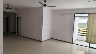 Living Room Image of 2500 Sq.ft 3 BHK Apartment / Flat for rent in Motera Ahmedabad for Rs. 20000