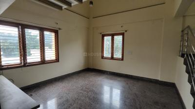 Living Room Image of 2500 Sq.ft 4 BHK Apartment / Flat for rent in Sanjaynagar Bengaluru for Rs. 85000