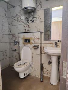 Bedroom One Image of 1600 Sq.ft 3 BHK Apartment / Flat for rent in Said-Ul-Ajaib New Delhi for Rs. 40000