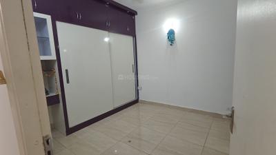 Bedroom Image of 1075 Sq.ft 2 BHK Apartment / Flat for rent in Gaur City 7th Avenue, Noida Extension Greater Noida for Rs. 21000
