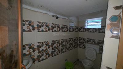 Bathroom Image of 431 Sq.ft 1 BHK Apartment / Flat for sale in Agarpara Kolkata for Rs. 1100000
