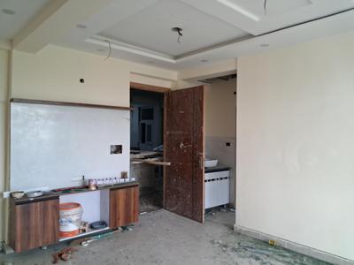 Living Room Image of 1400 Sq.ft 3 BHK Apartment / Flat for sale in Phase 2 Noida for Rs. 5800000