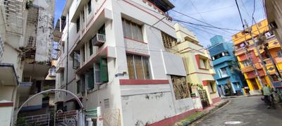 Building Image of 4000 Sq.ft 4 BHK Independent House for sale in Lake Gardens Kolkata for Rs. 22000000