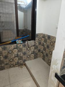 Bathroom Image of 1260 Sq.ft 2 BHK Apartment / Flat for rent in Nagjua Tropical Greens, Kamli Falia Silvassa for Rs. 16300